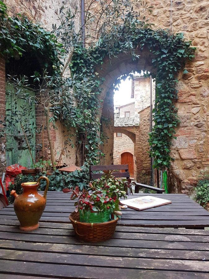 ソヴィチッレ Antico Borgo Di Torri Bed & Breakfast エクステリア 写真