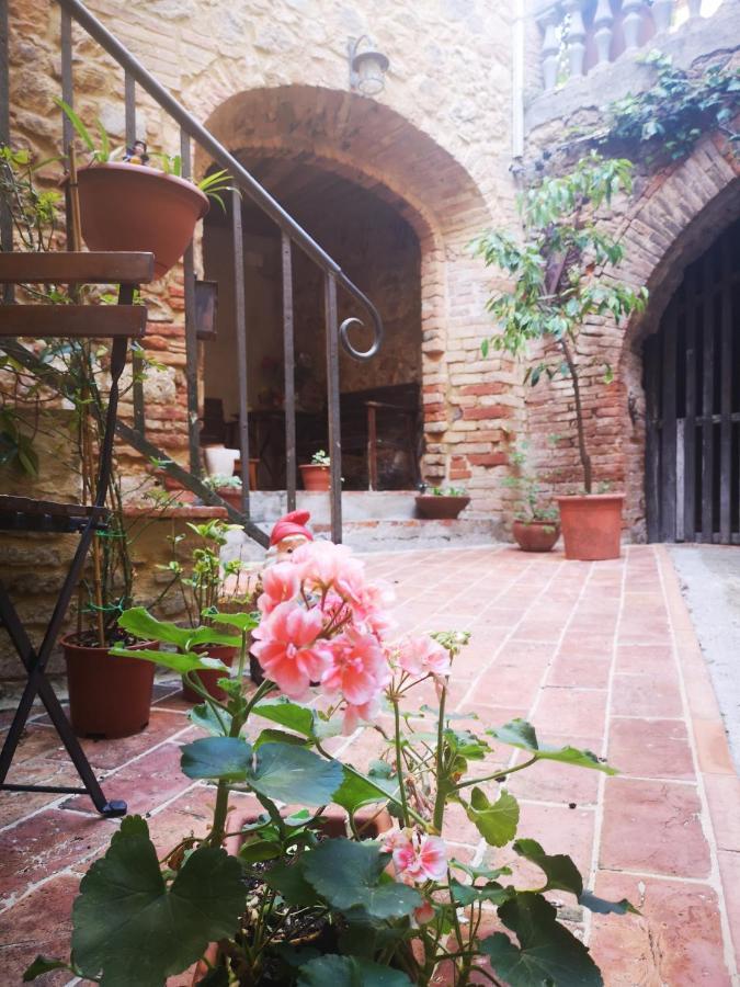 ソヴィチッレ Antico Borgo Di Torri Bed & Breakfast エクステリア 写真